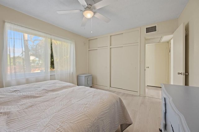 3205 SE 7th Street 206, Pompano Beach, FL 33062