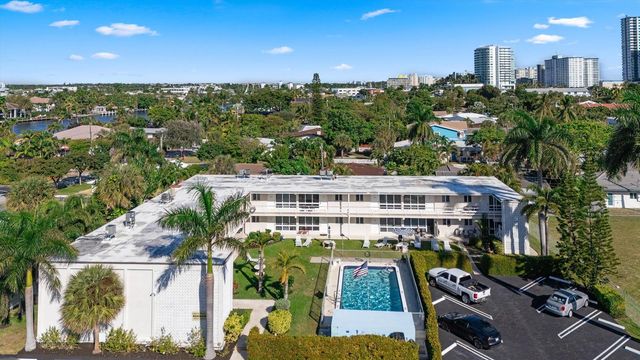 3205 SE 7th Street 206, Pompano Beach, FL 33062