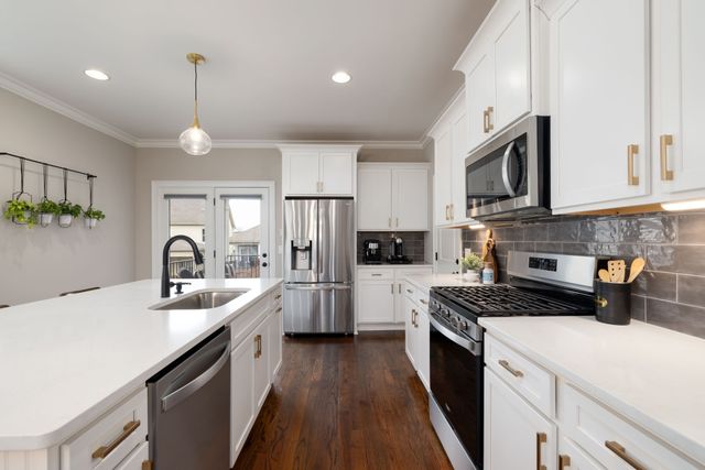 4828 Kintore Dr, Nolensville, TN 37135