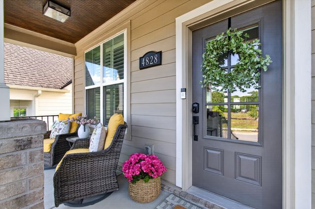 4828 Kintore Dr, Nolensville, TN 37135