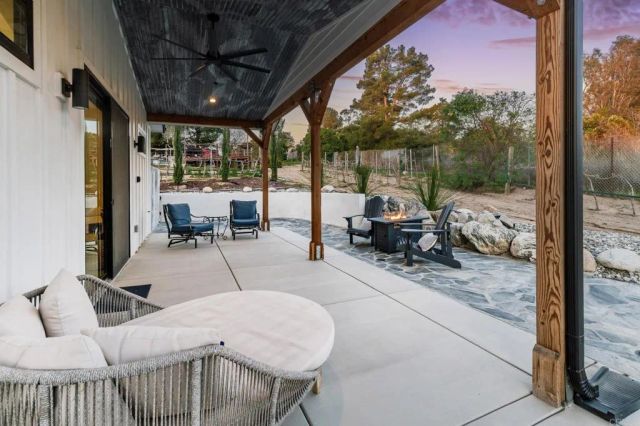 35715 Calle Nopal, Temecula, CA 92592