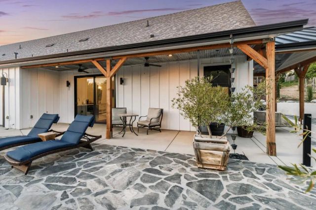 35715 Calle Nopal, Temecula, CA 92592