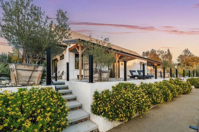 35715 Calle Nopal, Temecula, CA 92592