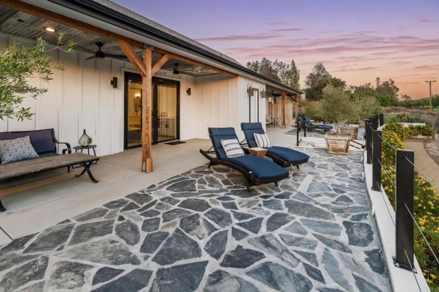 35715 Calle Nopal, Temecula, CA 92592