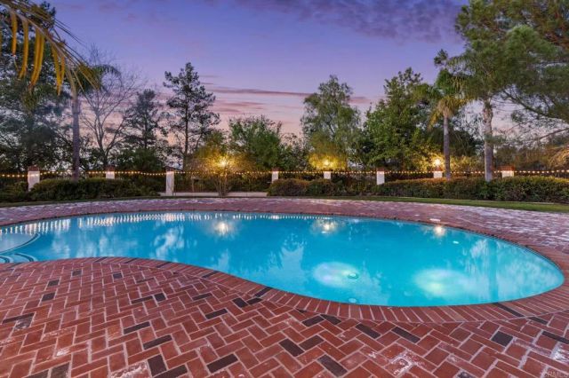 35715 Calle Nopal, Temecula, CA 92592