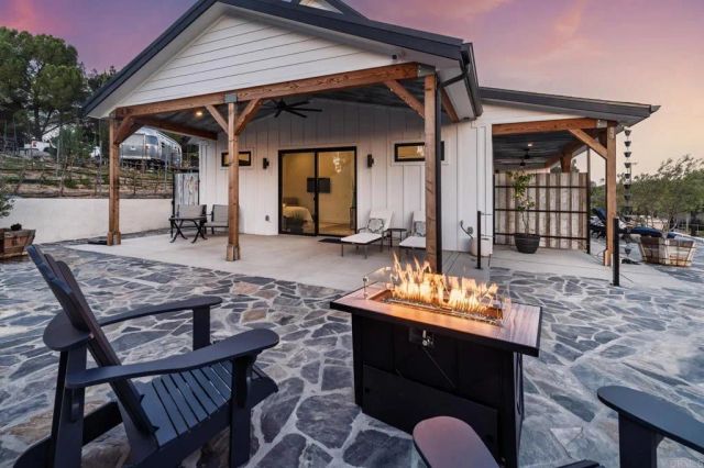 35715 Calle Nopal, Temecula, CA 92592