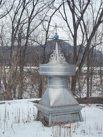 570 Main STREET, Dakota, MN 55925