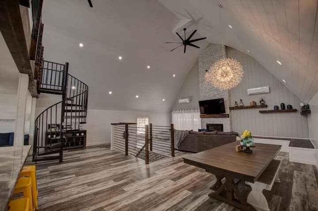 570 Main STREET, Dakota, MN 55925