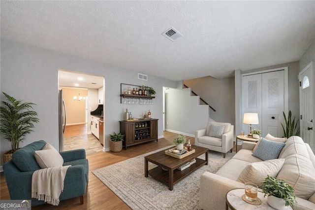1960 Hamilton Place SE, Marietta, GA 30067