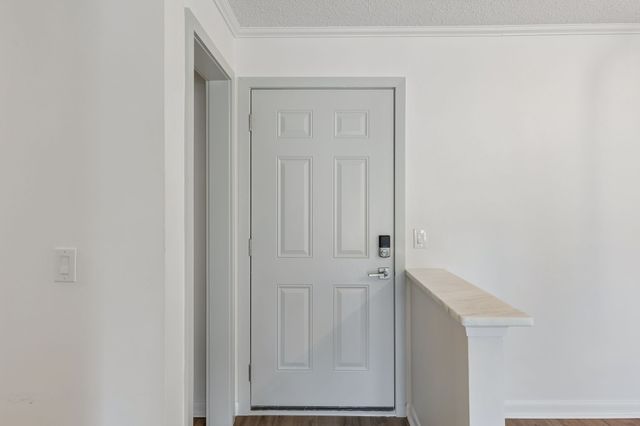 6680 Charlotte Pike Apt C1, Nashville, TN 37209