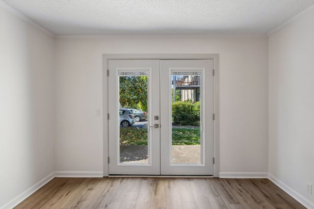 6680 Charlotte Pike Apt C1, Nashville, TN 37209