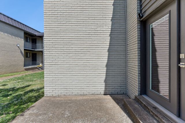 6680 Charlotte Pike Apt C1, Nashville, TN 37209