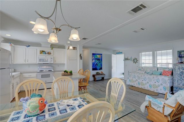 838 Wren Circle, Barefoot Bay, FL 32976