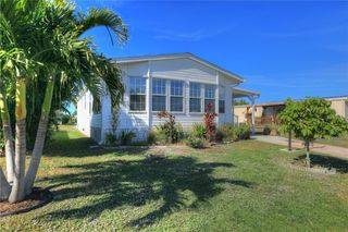 838 Wren Circle, Barefoot Bay, FL 32976
