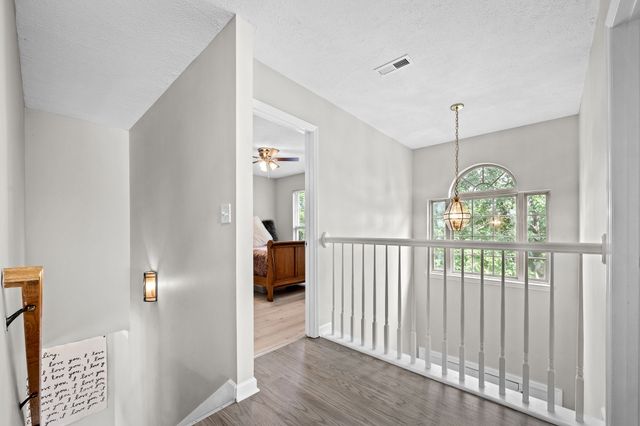 212 Comer Cir, Murfreesboro, TN 37128