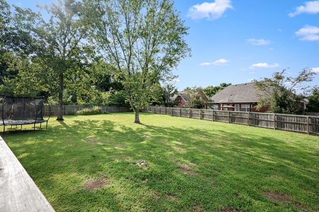 212 Comer Cir, Murfreesboro, TN 37128