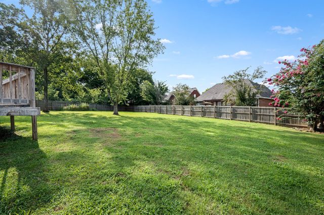 212 Comer Cir, Murfreesboro, TN 37128