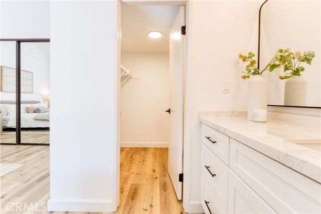 21900 Marylee Street 293, Woodland Hills (los Angeles), CA 91367