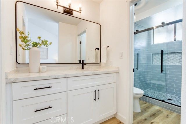 21900 Marylee Street 293, Woodland Hills (los Angeles), CA 91367