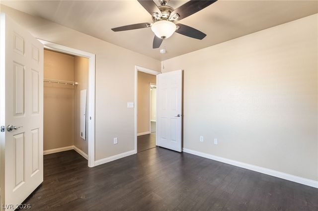 5282 Ledgewood Creek Avenue, Las Vegas, NV 89141