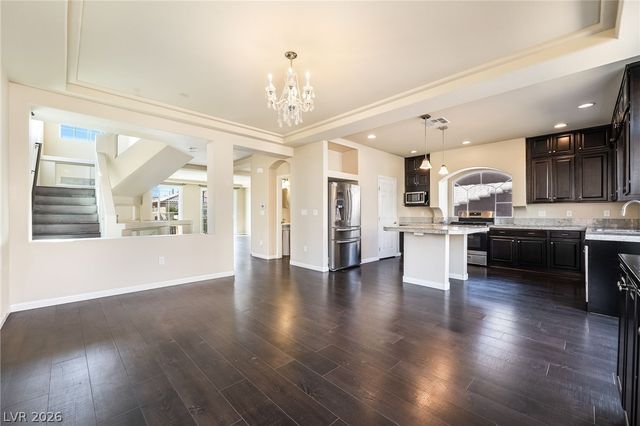 5282 Ledgewood Creek Avenue, Las Vegas, NV 89141