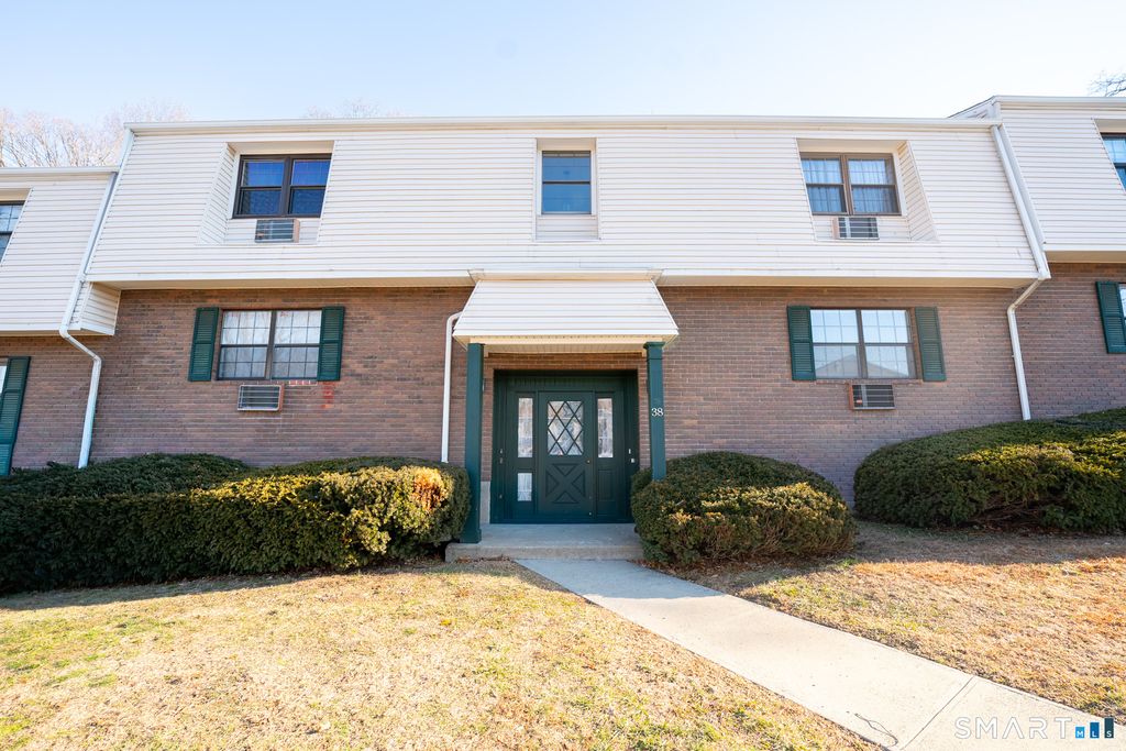 38 Enid Street APT B, Bridgeport, CT 06606
