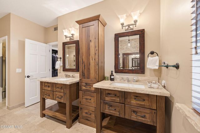 6007 Colodny Drive, Agoura Hills, CA 91301