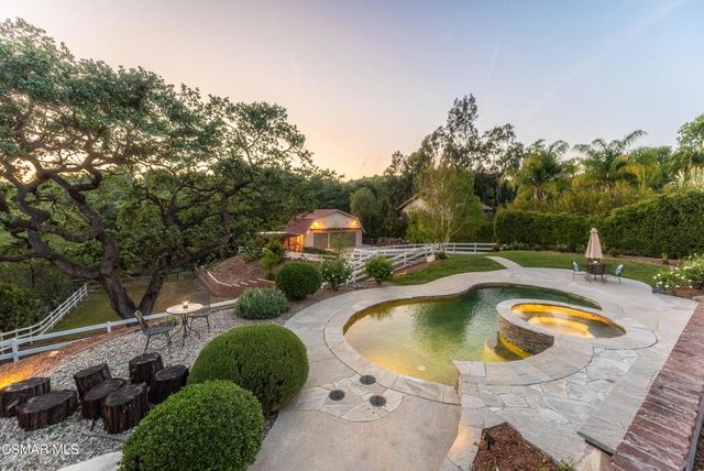 6007 Colodny Drive, Agoura Hills, CA 91301