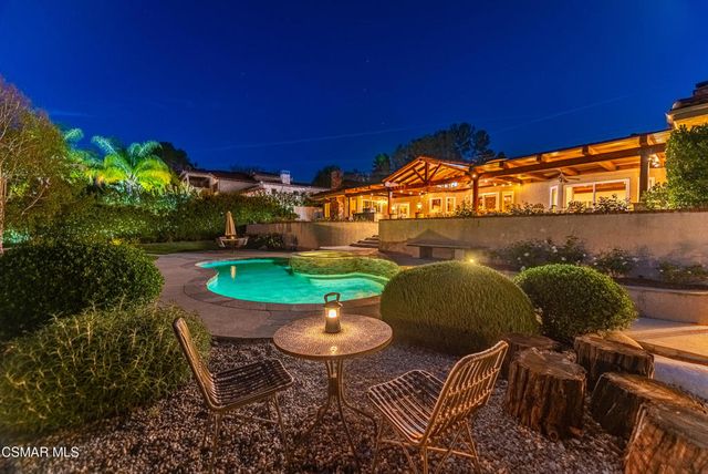 6007 Colodny Drive, Agoura Hills, CA 91301