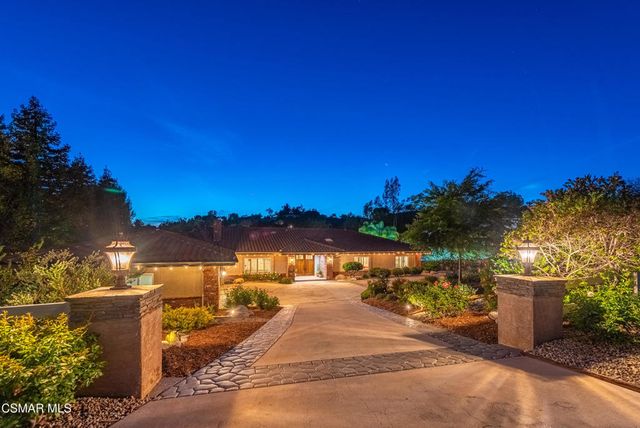 6007 Colodny Drive, Agoura Hills, CA 91301