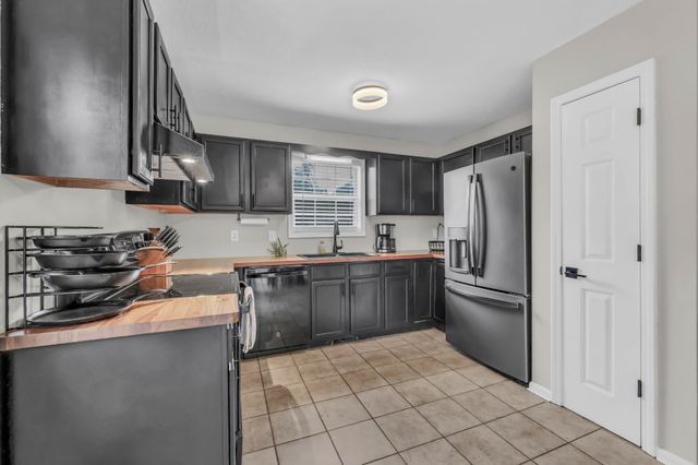 3300 Backridge Rd, Woodlawn, TN 37191