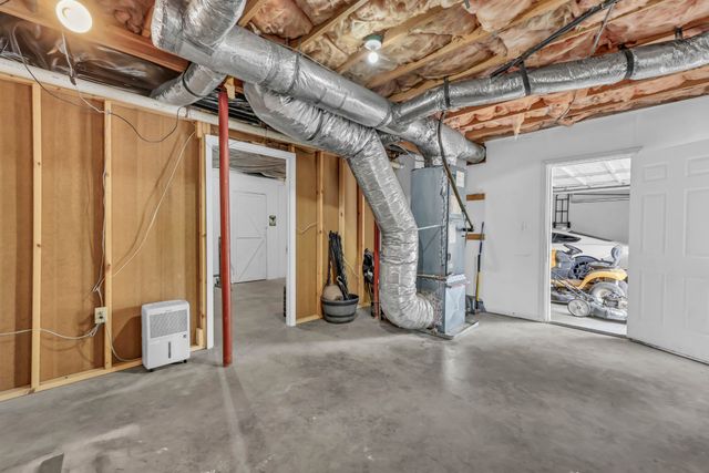 3300 Backridge Rd, Woodlawn, TN 37191