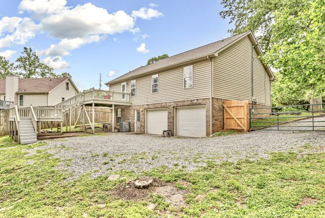 3300 Backridge Rd, Woodlawn, TN 37191