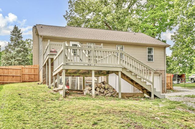 3300 Backridge Rd, Woodlawn, TN 37191