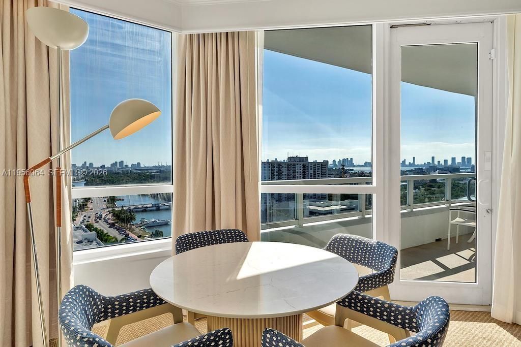 Image 9 of property listing at 4401 Collins Ave 1712, Miami Beach, FL 33140