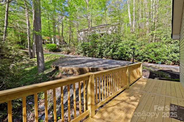 144 Jack Pine Loop, Newland, NC 28657