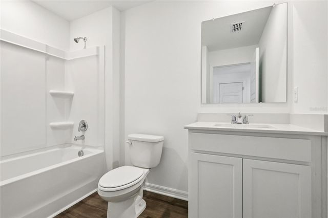 1143 AMBER WAVES COURT, Lake Wales, FL 33859