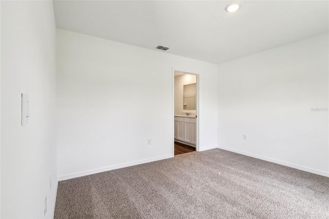 1143 AMBER WAVES COURT, Lake Wales, FL 33859