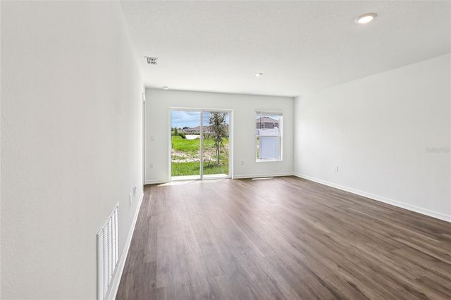 1143 AMBER WAVES COURT, Lake Wales, FL 33859