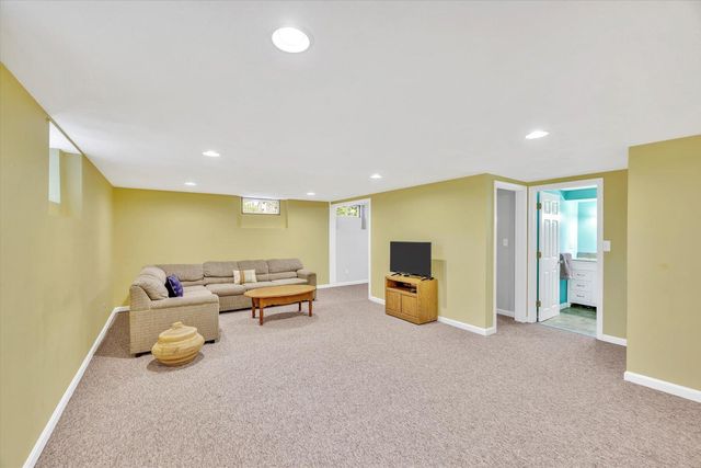 148 Belmont Road, West Harwich, MA 02671