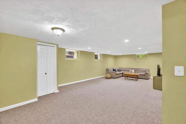 148 Belmont Road, West Harwich, MA 02671