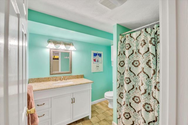 148 Belmont Road, West Harwich, MA 02671