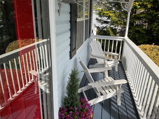 7 Tipton Drive W, Shirley, NY 11967