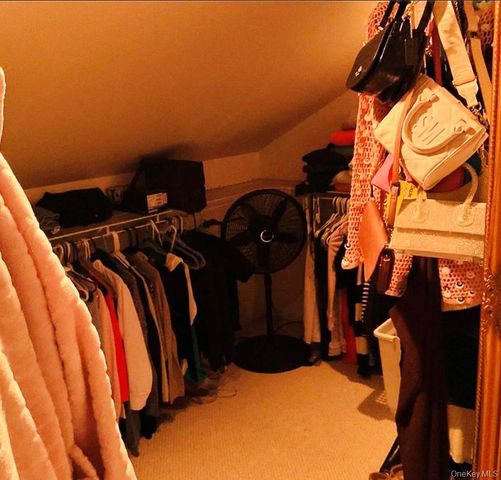 7 Tipton Drive W, Shirley, NY 11967