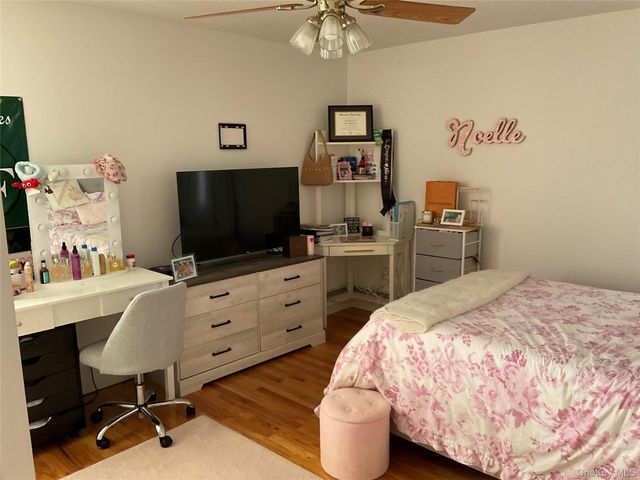 7 Tipton Drive W, Shirley, NY 11967