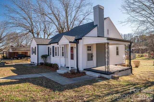 1203 W Gold Street Extension, Kings Mountain, NC 28086