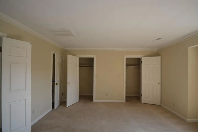252 Westchase Dr, Nashville, TN 37205