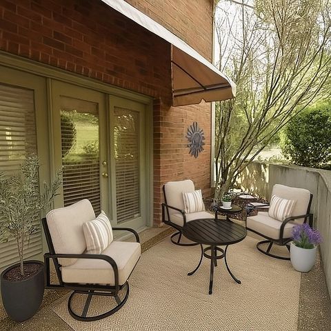 252 Westchase Dr, Nashville, TN 37205
