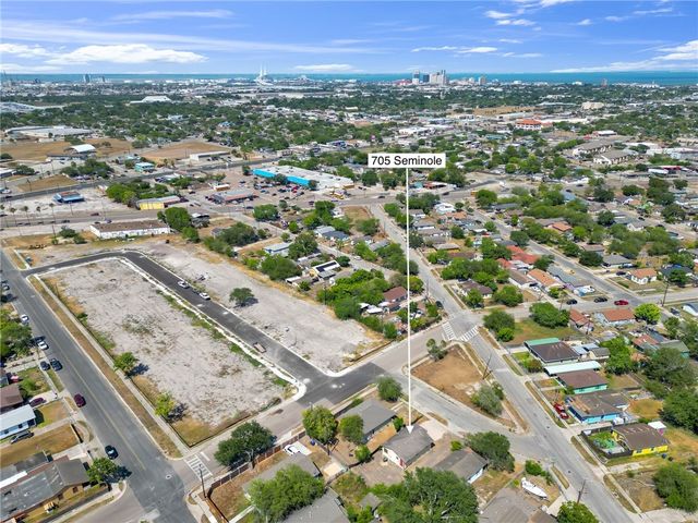 705 Seminole St, Corpus Christi, TX 78405