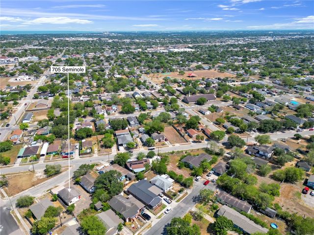 705 Seminole St, Corpus Christi, TX 78405